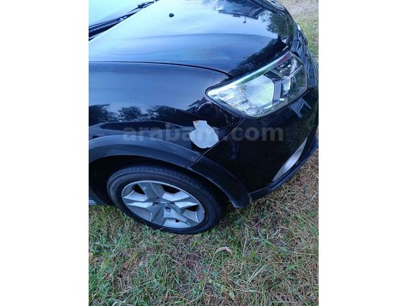 ilk Sahibinden Dacia Sandero Makyajlı Kasa
