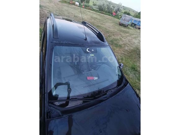 ilk Sahibinden Dacia Sandero Makyajlı Kasa