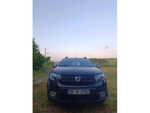 ilk Sahibinden Dacia Sandero Makyajlı Kasa
