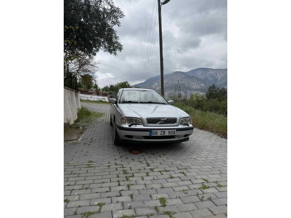 Sahibinden Volvo S40 1.8 2000 Model 