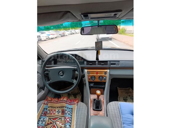 Sahibinden Mercedes - Benz 200 E 1990 Model