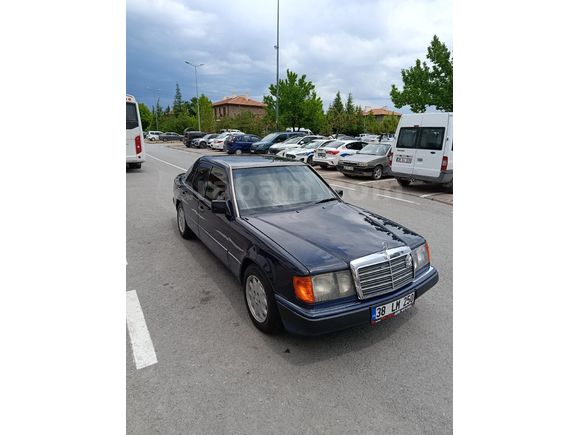 Sahibinden Mercedes - Benz 200 E 1990 Model