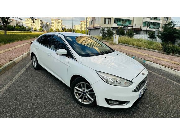 Sahibinden Ford Focus 1.5 TDCi Trend X 2016 Model Diyarbakır 190.000 km Beyaz