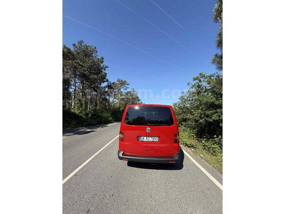 Sahibinden Volkswagen MultiVan 2.5 TDI 2004 Model  278.000 km Kırmızı