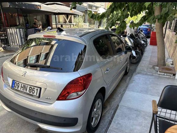 Sahibinden Peugeot 207 1.4 VTi Active 2011 Model 