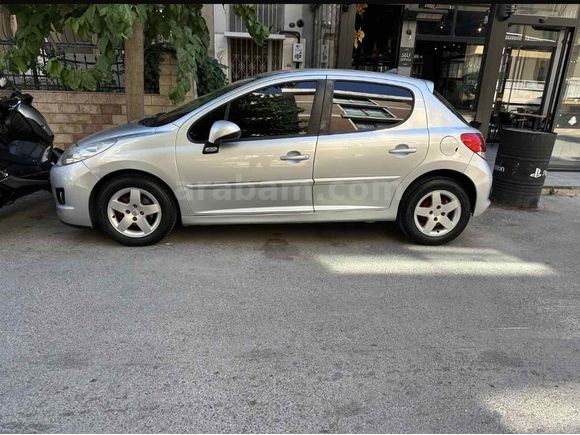 Sahibinden Peugeot 207 1.4 VTi Active 2011 Model 