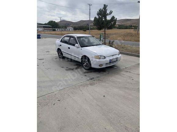 Sahibinden Hyundai Accent 1.3 LX 1999 Model 