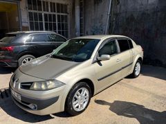 ACİL SATILIK DÜŞÜK  KM MEGAN 2 PRIVILEGE TEK PARÇA SÖKTAK  146.000 KM