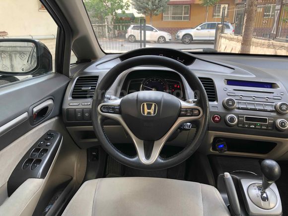 Sahibinden Honda Civic 1.6i VTEC Premium 2011 Model 