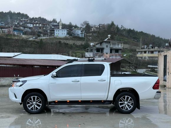 2016 model hiluxx acil satılık 
