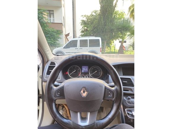 Sahibinden Renault Latitude 1.5 dCi Executive 2012 Model