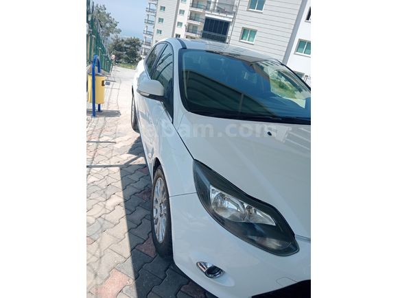 Sahibinden Ford Focus 1.6 Ti-VCT Titanium 2014 Model