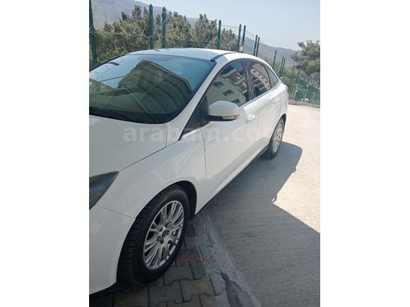 Sahibinden Ford Focus 1.6 Ti-VCT Titanium 2014 Model