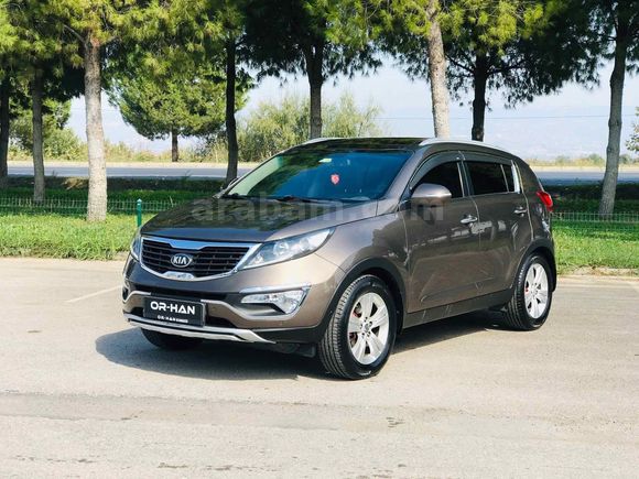 2013-CAM TAVAN-4 KOLTUK ISITMA-OTOMATİK PARK-GERİ GÖRÜŞ-KEYLESS GO-ÇİFT BÖLGE DİJİTAL KLİMA