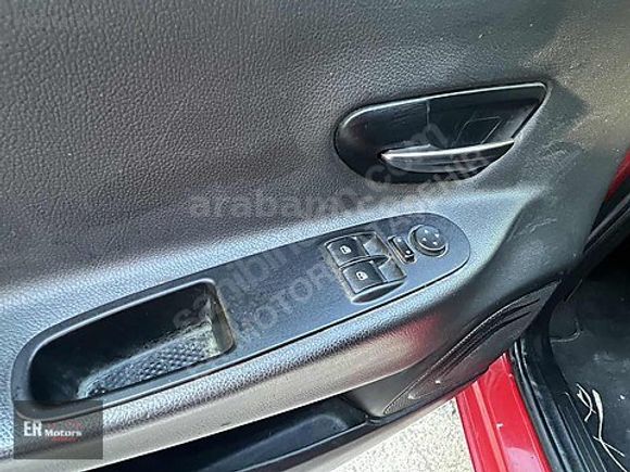 ER MOTORS'DAN 2013 MODEL LACİA YPSİLON ( Yokuşta Kaçırmaz )