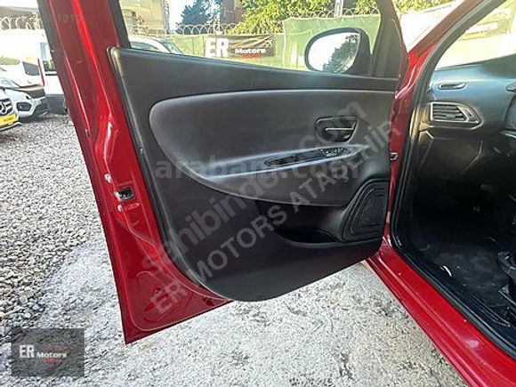 ER MOTORS'DAN 2013 MODEL LACİA YPSİLON ( Yokuşta Kaçırmaz )