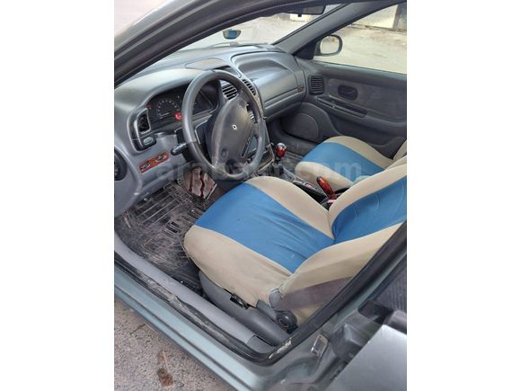 Sahibinden Renault Laguna 2.0 RXE 1998 Model
