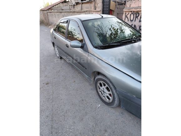 Sahibinden Renault Laguna 2.0 RXE 1998 Model