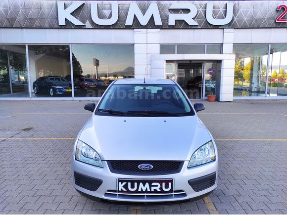 KUMRU OTOMOTİV'DEN 2006 FORD FOCUS 1.6 100 HP TREND