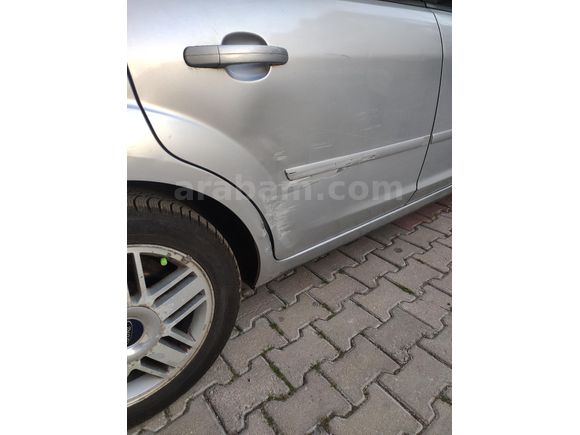 Sahibinden Ford Focus 1.6 Ghia 2007 Model