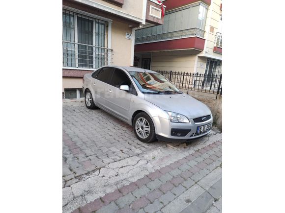 Sahibinden Ford Focus 1.6 Ghia 2007 Model