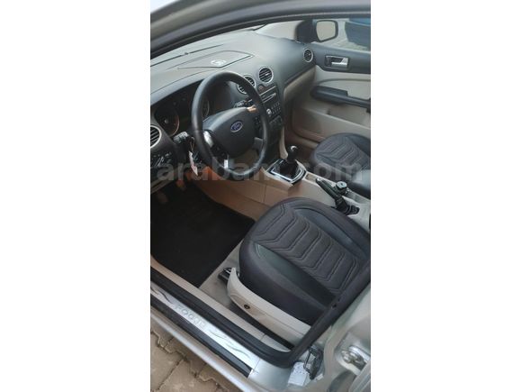 Sahibinden Ford Focus 1.6 Ghia 2007 Model