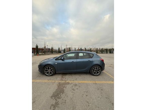 Sahibinden değişensiz opel astra j