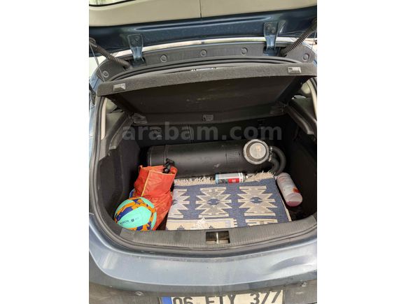Sahibinden değişensiz opel astra j