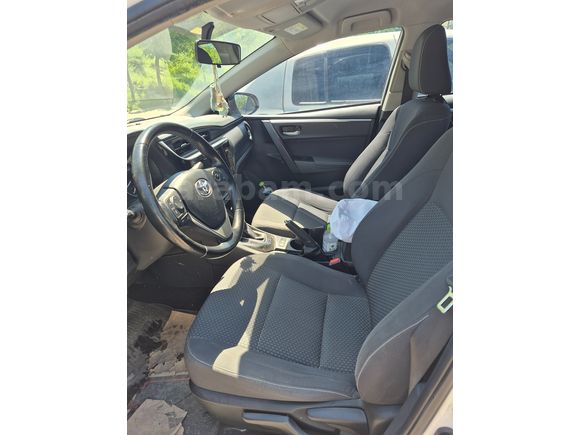 Sahibinden Toyota Corolla 1.6 Touch 2017 Model