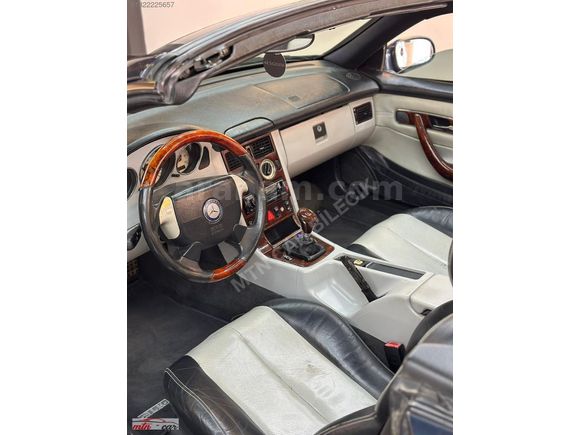 MERCEDES-BENZ SLK 200 KOPRESSOR