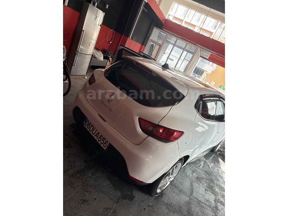 Sahibinden Renault Clio 1.2 Icon 2013 Model  295.000 km Beyaz