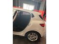 Sahibinden Renault Clio 1.2 Icon 2013 Model  295.000 km Beyaz
