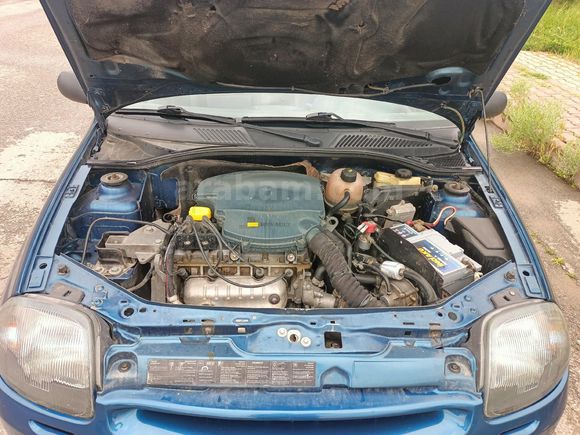 Sahibinden Renault Clio 1.4 RNA 2000 Model