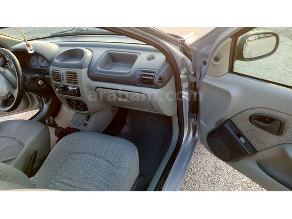 Sahibinden Renault Clio 1.4 Alize 2006 Model 