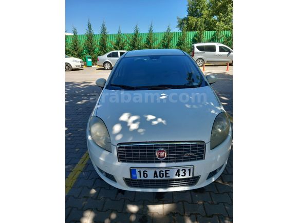 Değişen yok.Bakımlı Fiat Linea 1.6 Multijet Active Plus 2012 Model  364500 km Beyaz