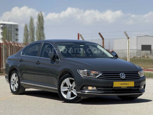 2017 PASSAT 1.4 TSI COMFORTLİNE BOYA DEGISEN HASAR YOK 150.000 KM 