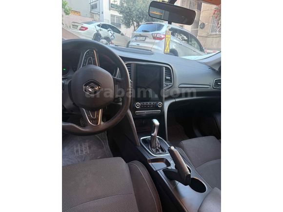 Sahibinden Renault Megane 1.5 Blue DCI Joy 2020 Model 