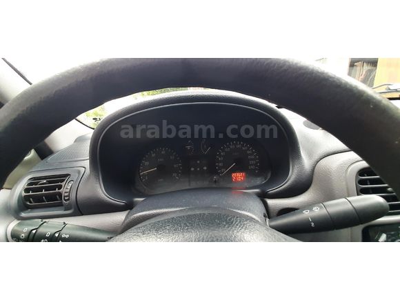 Sahibinden Renault Clio 1.4 2000 Model