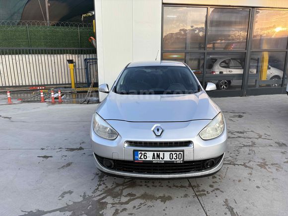 2.5 Parça Boyalı Masrafsız 110 luk Fluence