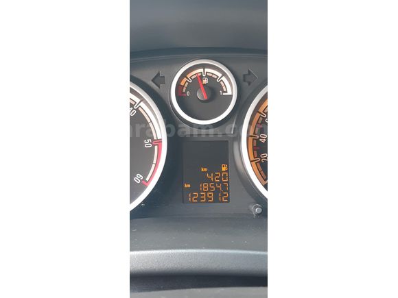 Dusuk km bakimli Opel Corsa 1.3 CDTI Enjoy Active