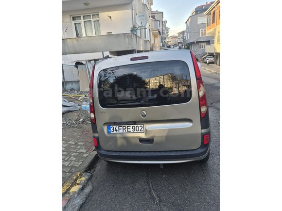 Sahibinden Renault Kangoo 1.5 dCi Expression 2009 Model  270 km Gri (Gümüş)