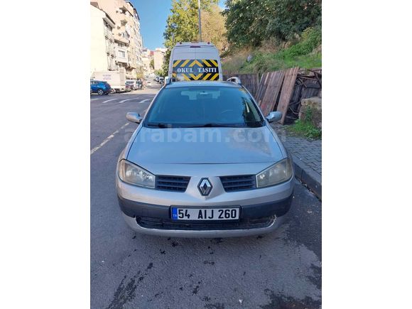 Temiz Aile Aracı Megane