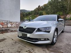 Sahibinden Skoda SuperB 1.6 TDI Okomatik Style paket 2019 Model  105.000 km Gri (metalik)