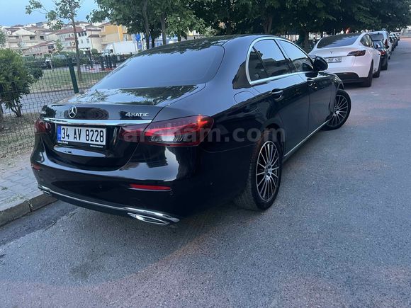 Sahibinden 15/02/2022 çıkışlı E 200 d Exclusive 2021 Model 
