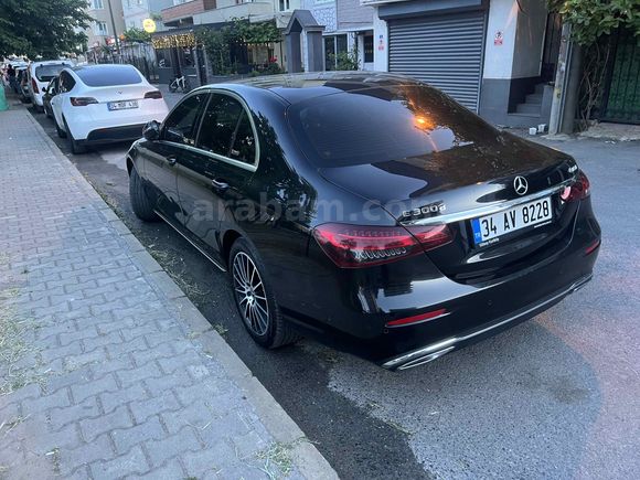 Sahibinden 15/02/2022 çıkışlı E 200 d Exclusive 2021 Model 