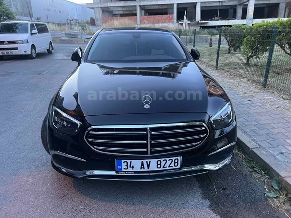Sahibinden 15/02/2022 çıkışlı E 200 d Exclusive 2021 Model 