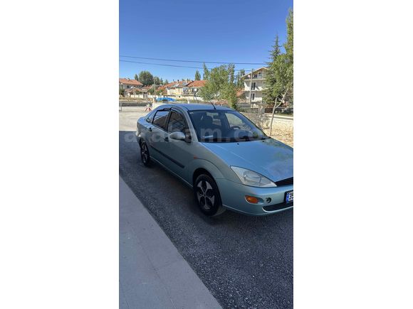 Sahibinden Ford Focus 1.6 Comfort 2001 Model 