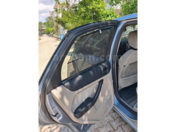 Sahibinden Ford Focus 1.6 TDCi Ghia 2007 Model