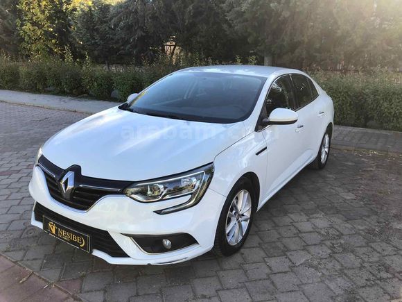 Sahibinden Renault Megane 1.5 Blue DCI Touch 2020 Model 