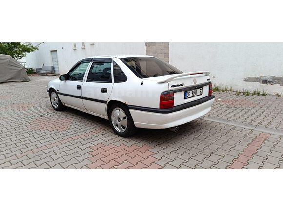 Sahibinden Opel Vectra 2.0 GLS 1995 Model